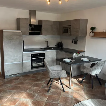 Herzensplatz Am Hochkoenig